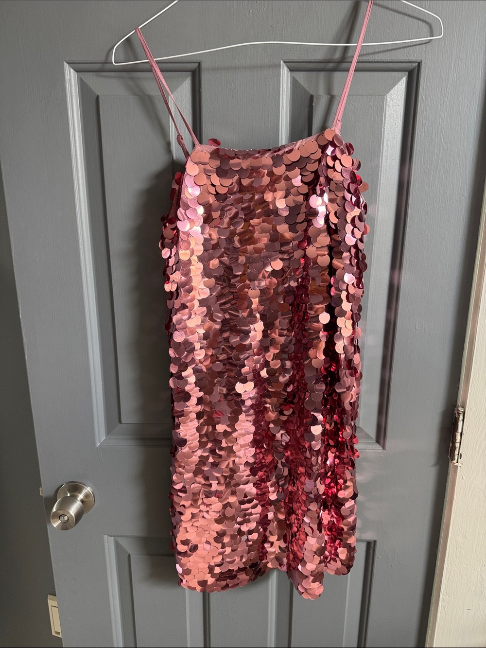 Pink Sequin mini dress- birthday look! 🍰🩷